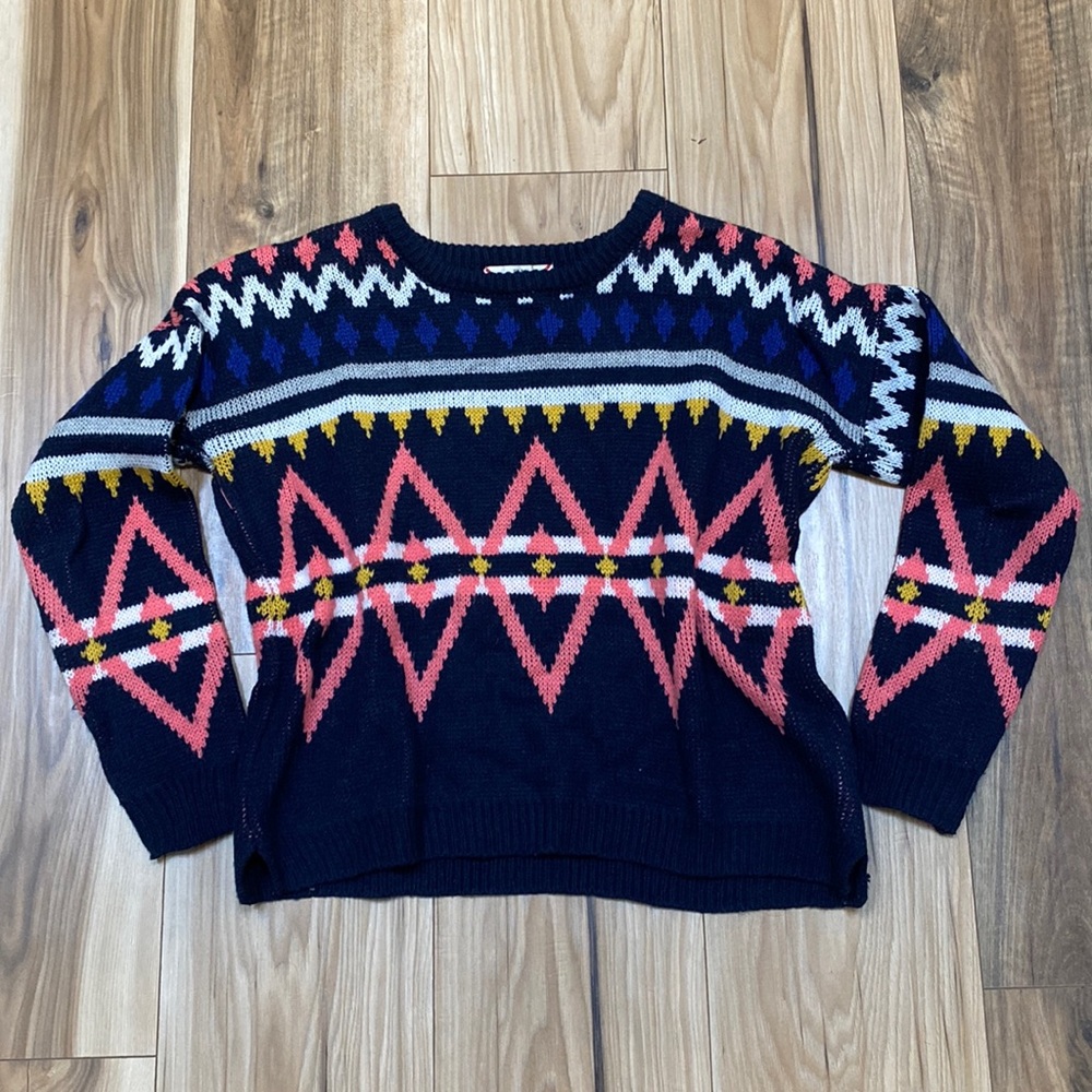 💥5 for $18💥 Pink Rose 90’s style sweater size Small